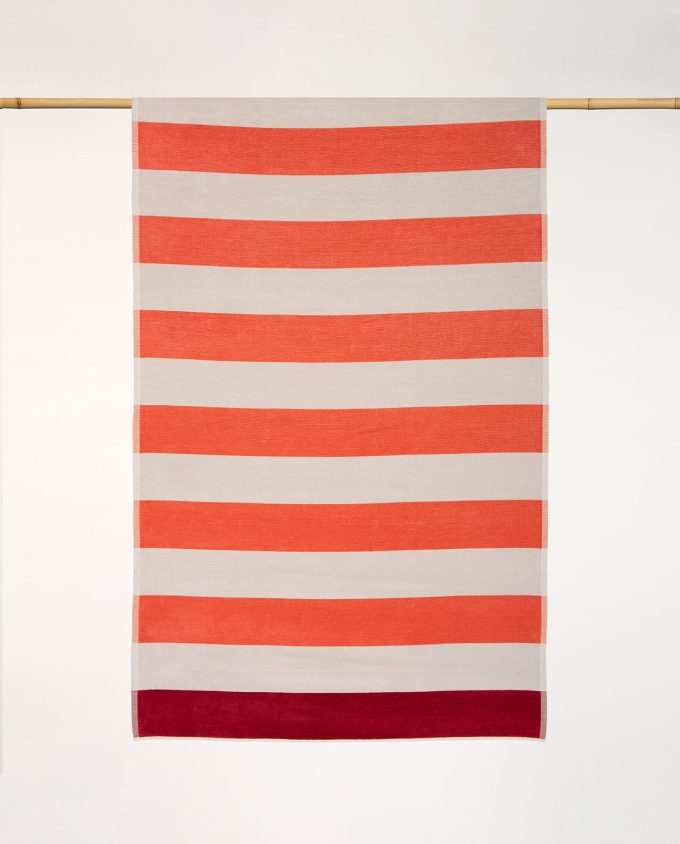Reversible beach towel